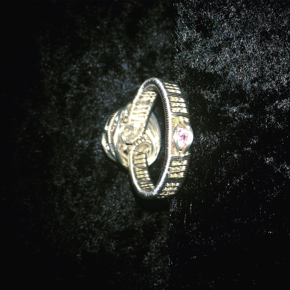 Ruby ring - Picture 2 of 2
